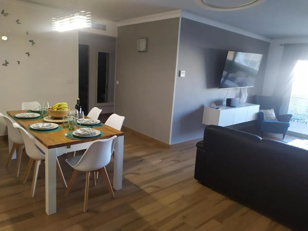 פואנגירולה Santa Julia 3 Dormitorios, Nuevo, Moderno
